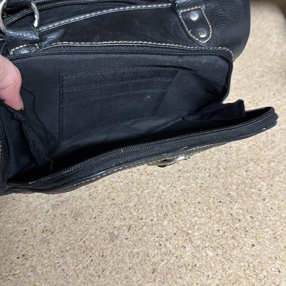 Black Silver Hardware Vintage purse. - Picture 11 of 16